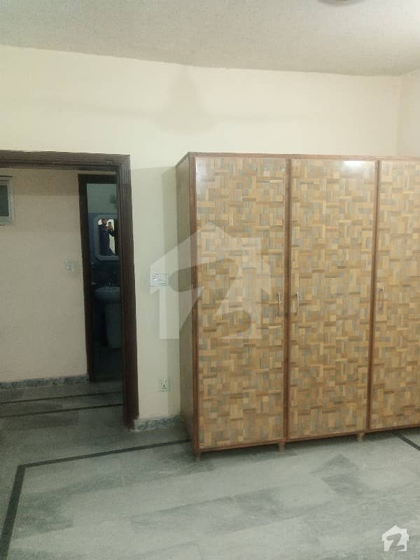 سوان گارڈن اسلام آباد میں 2 کمروں کا 3 مرلہ بالائی پورشن 35 ہزار میں کرایہ پر دستیاب ہے۔ سوان گارڈن اسلام آباد میں 2 کمروں کا 3 مرلہ بالائی پورشن 35 ہزار میں کرایہ پر دستیاب ہے۔