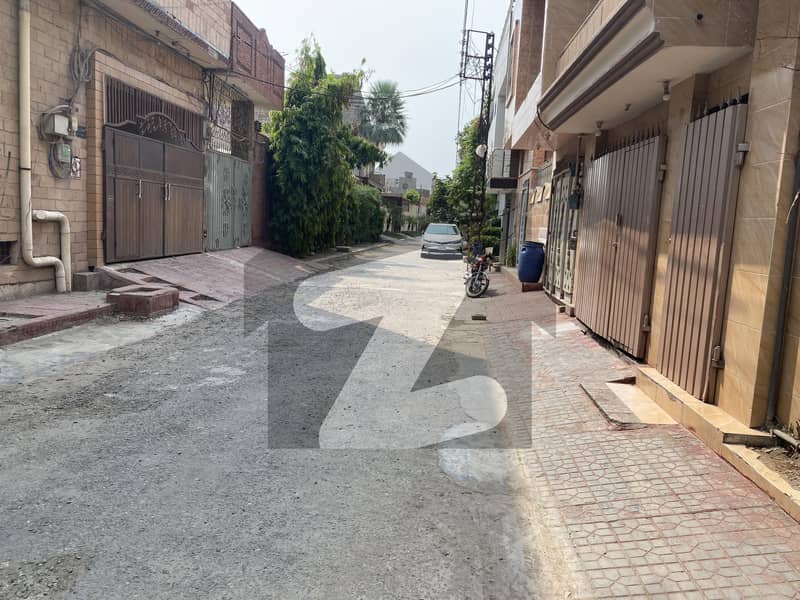 Commercial House For Sale Gulistan Colony No 2, Faisalabad ID40905249