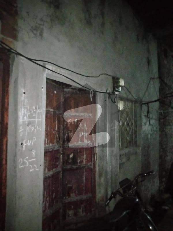 فیروزپور روڈ قصور میں 1 کمرے کا 4 مرلہ مکان 75 لاکھ میں برائے فروخت۔