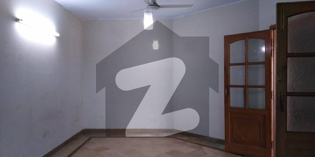 In G-11/3 1 Kanal Lower Portion For rent In G-11/3 1 Kanal Lower Portion For rent