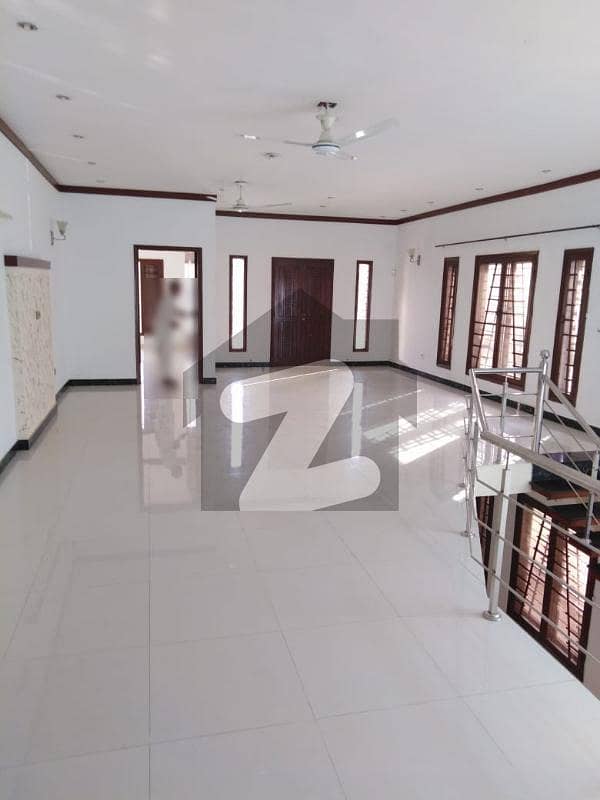 500 yards bungalow available for rent in DHA phase 5