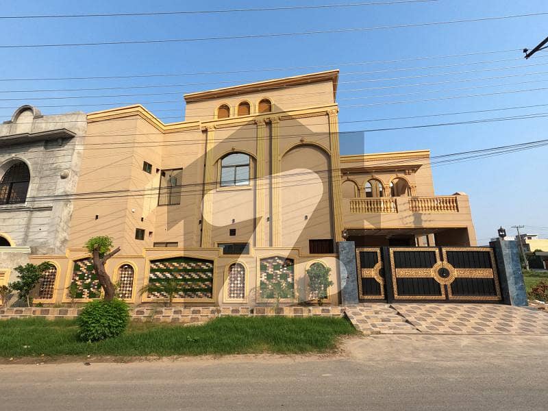 Good 10 Marla House For sale In Nasheman Iqbal Phase 2 - Block D