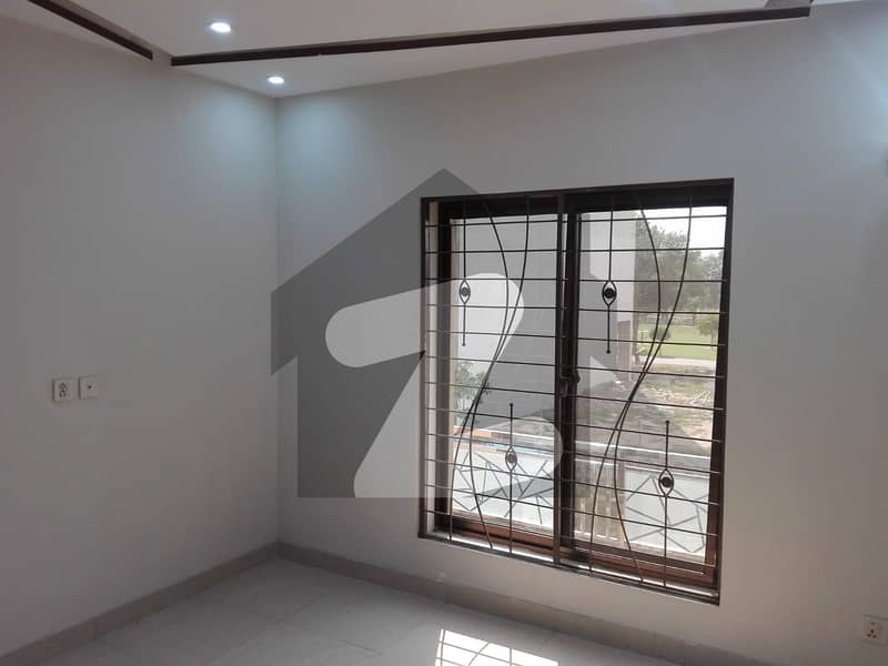 5 Marla House For rent In Bahria Town - Sector D Lahore