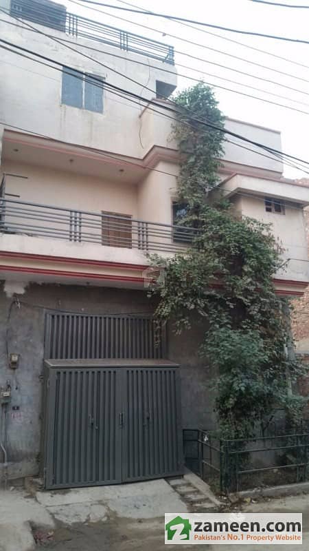 Double Unit Double Storey House Is Available For Sale