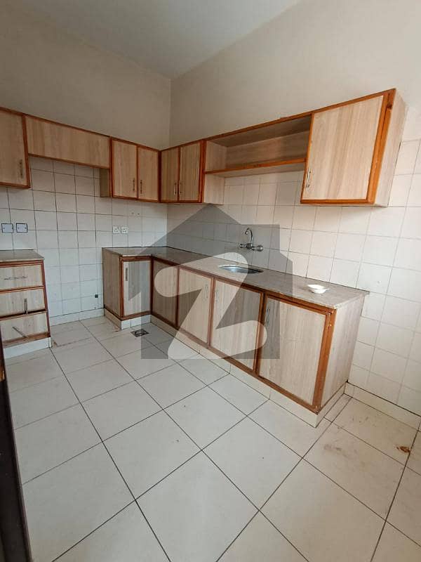 D Block 5 Marle Flat For Rent