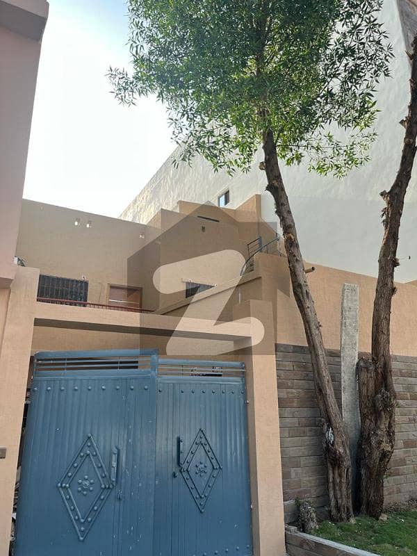 Beautiful Town House For Sale Clifton Block 5, Clifton, Karachi