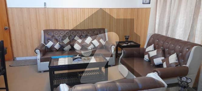 خالد روڈ شیخوپورہ میں 4 کمروں کا 10 مرلہ مکان 1.7 کروڑ میں برائے فروخت۔