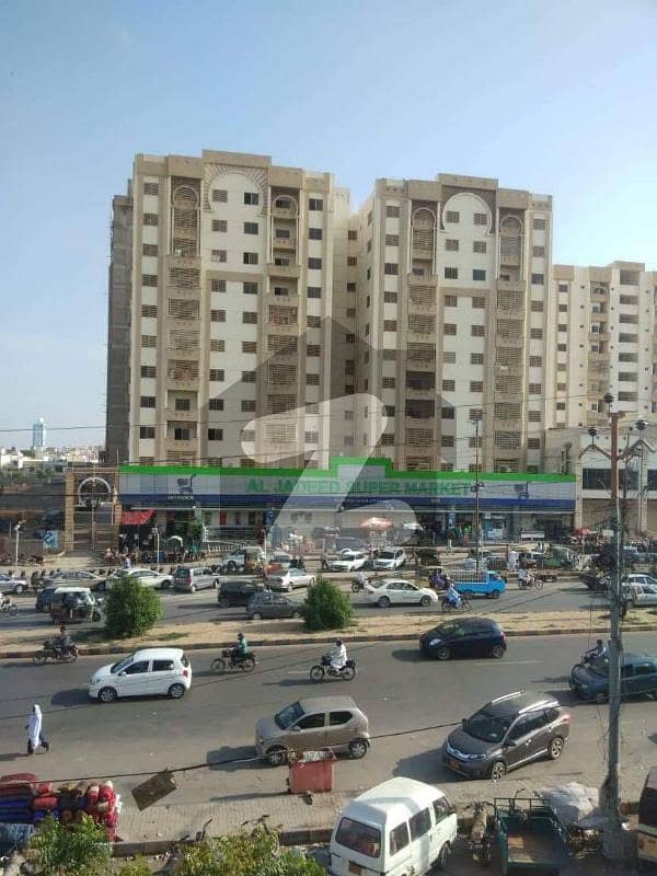 Flat For Sale In Karachi City Tower And Shopping Mall, University Road