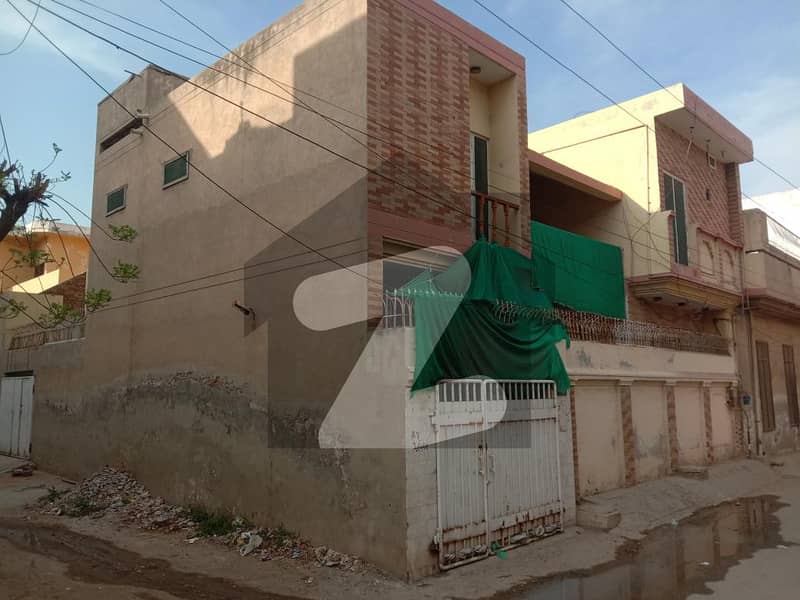 خیابانِ کالونی فیصل آباد میں 4 کمروں کا 7 مرلہ مکان 1.75 کروڑ میں برائے فروخت۔