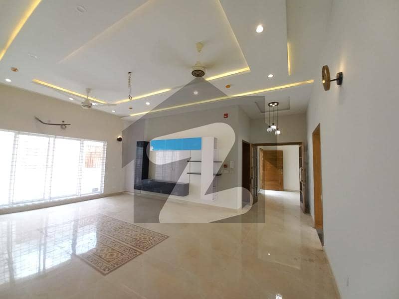 One Kanal Beautifull Upper Portion For Rent In Dha Phase 5