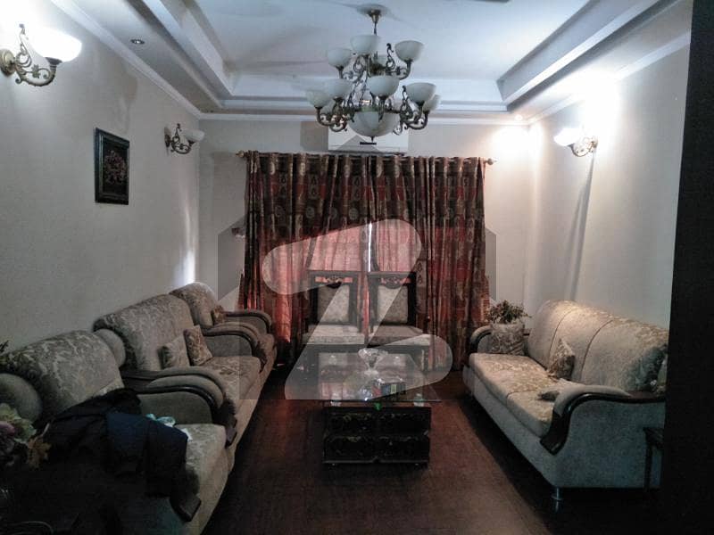 10 Marla Upper Portion Facing Park Non Furnished Is Available For Rent In Dha Phase 8 Ex Air Avenue Lahore