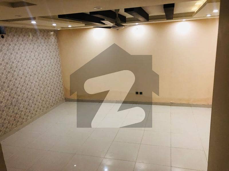 Town House Available For Rent Pechs Block 3