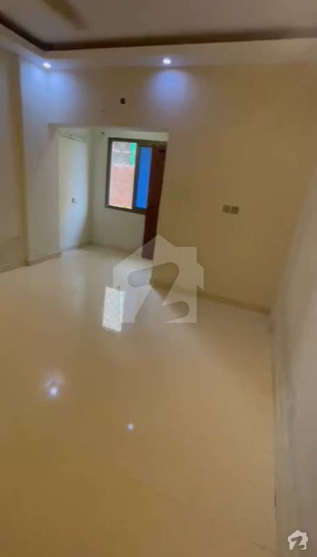 2 Bed Apartment With Line Water