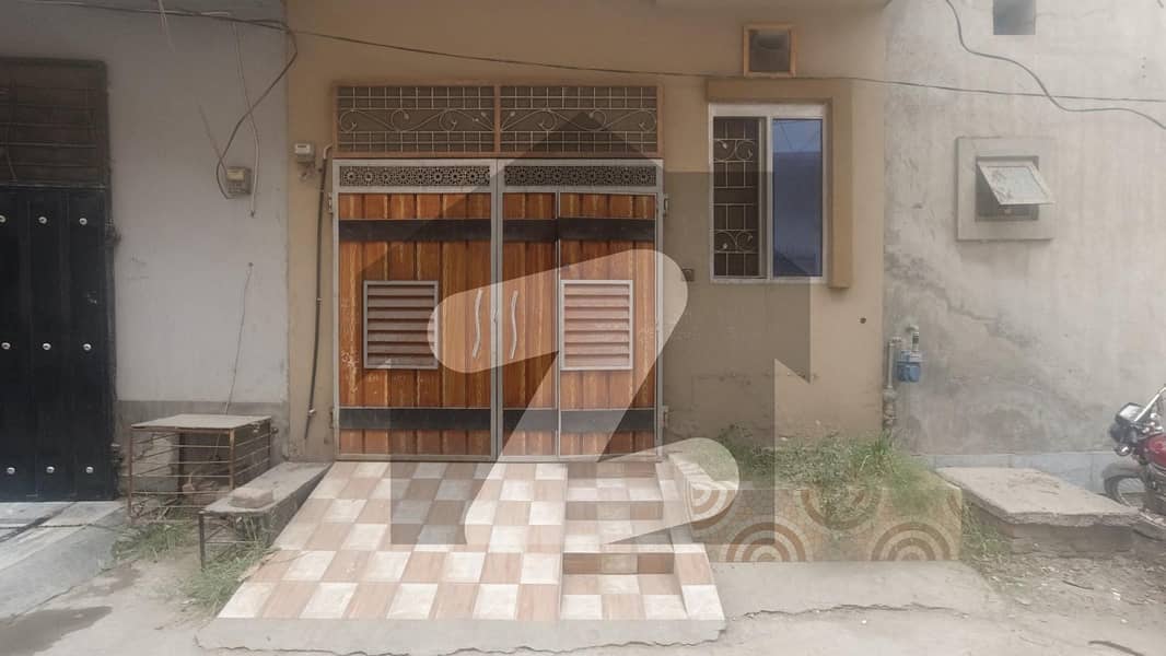 Marghzar Officers Colony House Sized 2 Marla For sale
