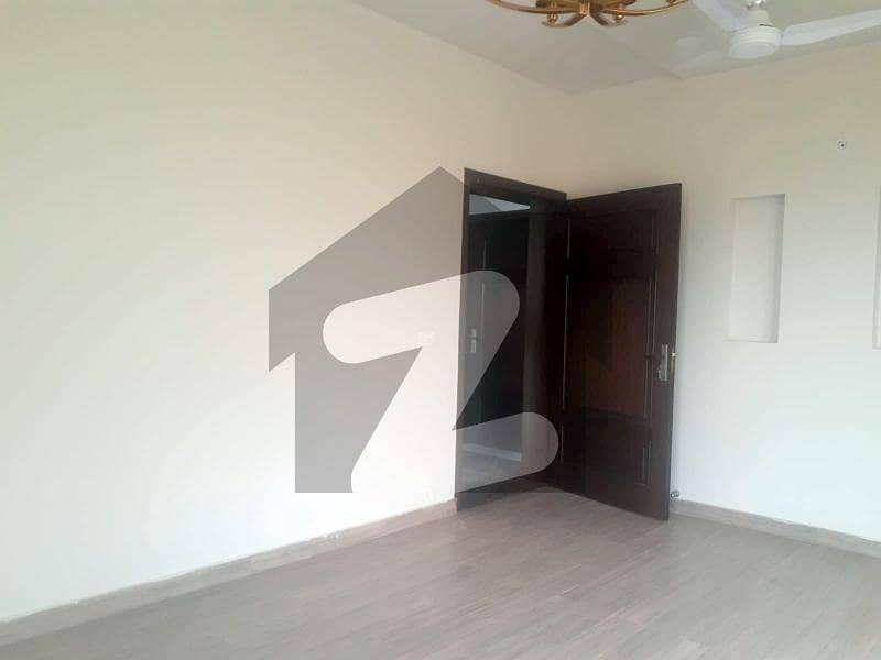 Beautiful 5 Bedroom Full House Available For Rent In D-12