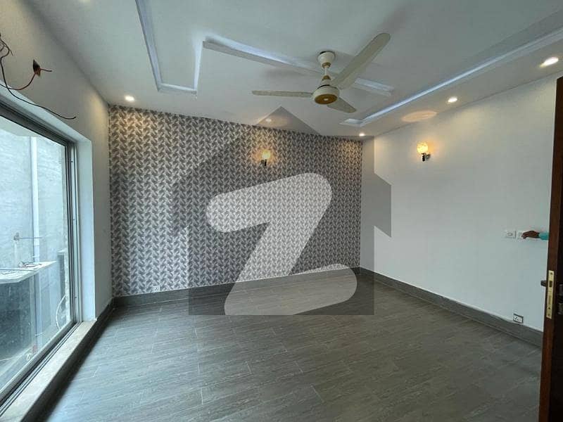 10 Marla House For Rent In Eden City Lahore