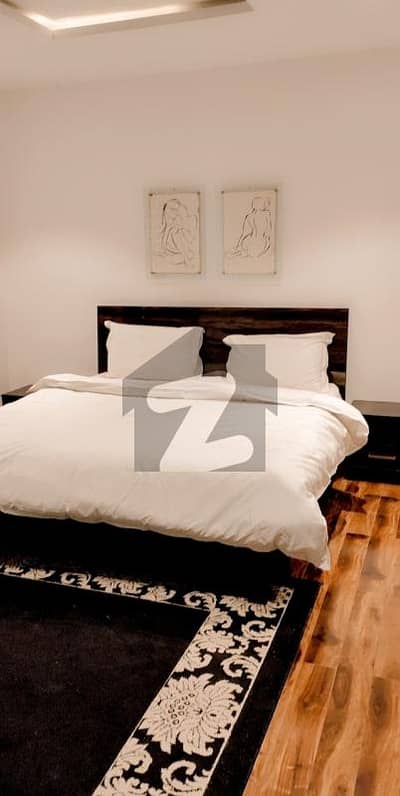 مین بلیوارڈ گلبرگ گلبرگ لاہور میں 2 کمروں کا 5 مرلہ فلیٹ 2.6 لاکھ میں کرایہ پر دستیاب ہے۔