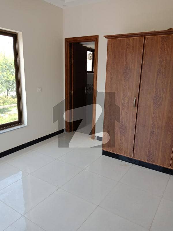 4 Marla Beautiful Corner House Available for Rent in D-12