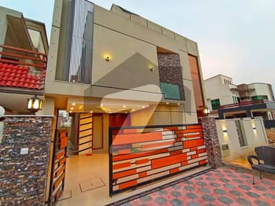 10 Marla Brand New House For Rent In Bahria Orchard