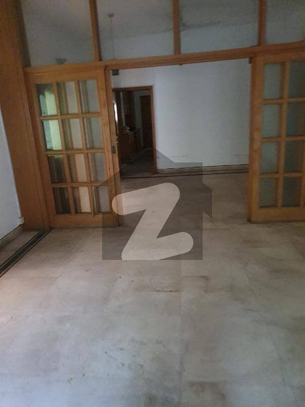 Gulberg Decent One Kanal House For Silent Office Use Is Available On Rent.