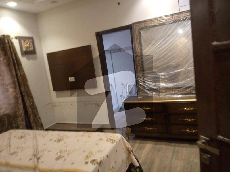 ڈی ایچ اے فیز 5 ڈیفنس (ڈی ایچ اے) لاہور میں 4 کمروں کا 5 مرلہ مکان 2.85 کروڑ میں برائے فروخت۔