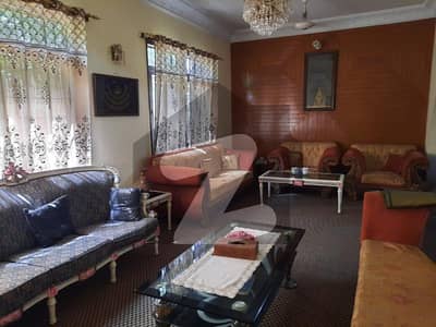 Independent 240 Yds Bungalow In Gulshan-e-iqbal 13d1