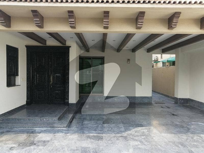 Well Renovated House On Lucrative Location In Reasonable Price