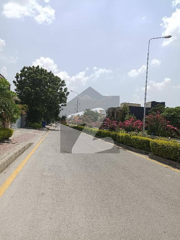 Bahria Town Phase 4 24 Marla Plot For Sale