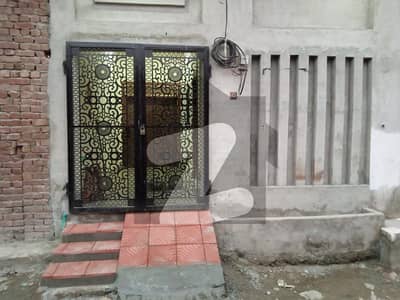 محمود کالونی لاہور میں 3 کمروں کا 4 مرلہ مکان 49.5 لاکھ میں برائے فروخت۔