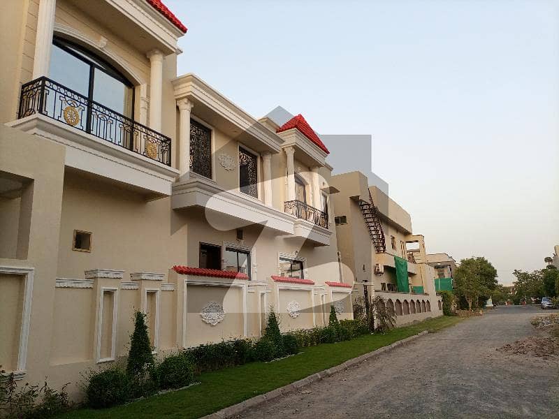 10 Marla Beautiful House For Sale In Paragon City Paragon City, Lahore