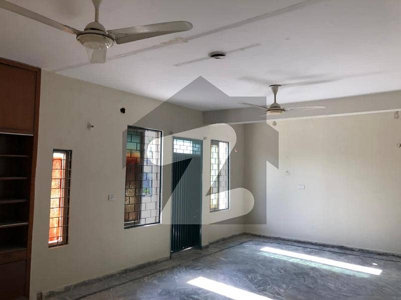1 Kanal Sami Commercial House Available For Rent