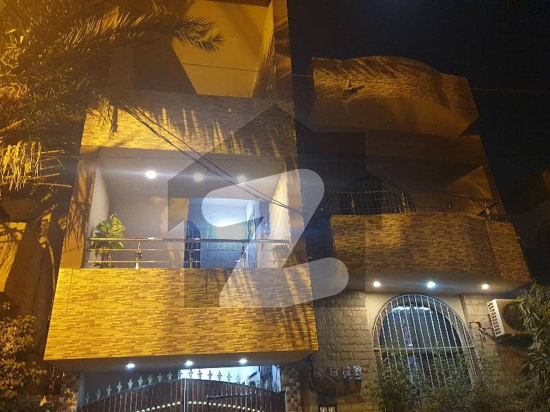 گلشنِ شمیم گلبرگ ٹاؤن کراچی میں 6 کمروں کا 5 مرلہ مکان 2.45 کروڑ میں برائے فروخت۔