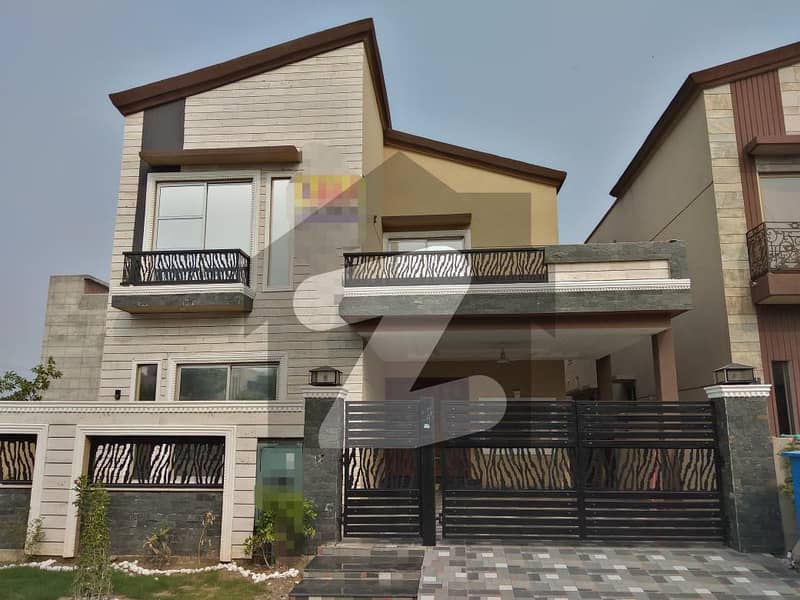 12 Marla House Available For sale In Divine Gardens - Block D