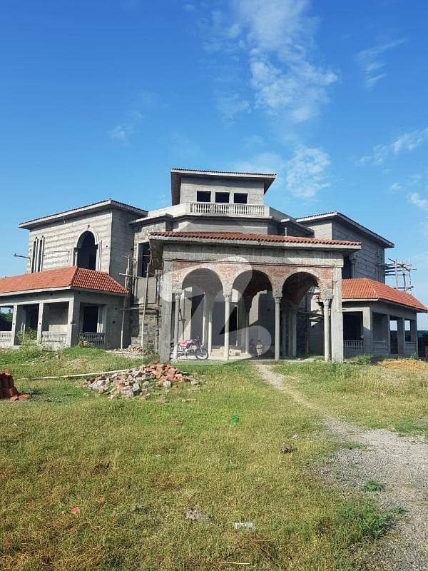 Farmhouse Grey Structure 8 Kanal For Sale Farmhouse Grey Structure 8 Kanal For Sale