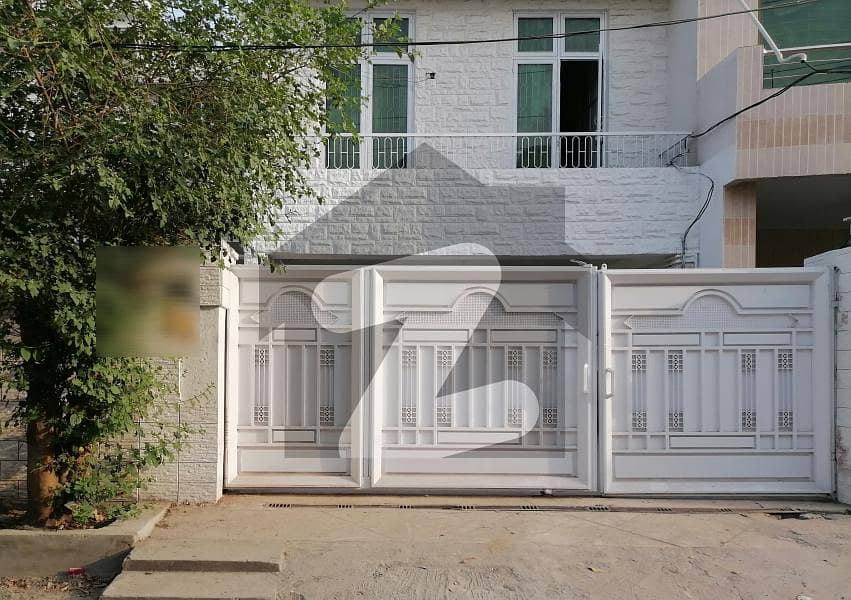 Corner 1 Kanal House In Allama Iqbal Town - Raza Block For sale