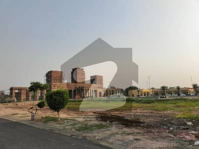 الجلیل گارڈن ۔ بلاک ڈی الجلیل گارڈن لاہور میں 8 مرلہ رہائشی پلاٹ 48 لاکھ میں برائے فروخت۔