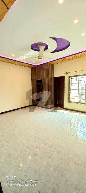 10 Marla House Basement + Ground Portion For Rent In Bahria Enclave Sector A Islamabad