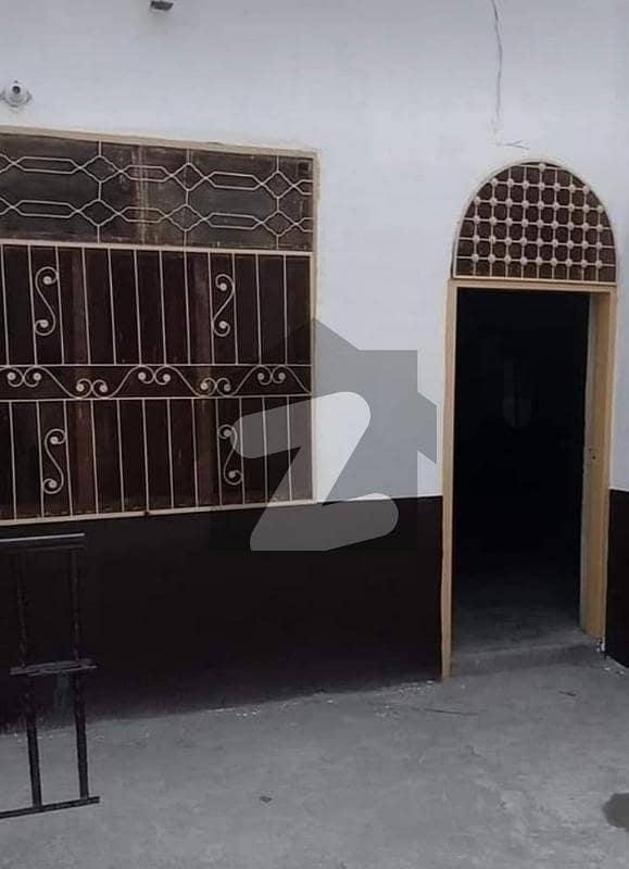 عمر گل روڈ پشاور میں 5 کمروں کا 4 مرلہ مکان 47 لاکھ میں برائے فروخت۔