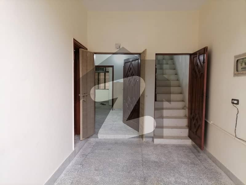 In Johar Town Phase 1 - Block A House For sale Sized 5 Marla