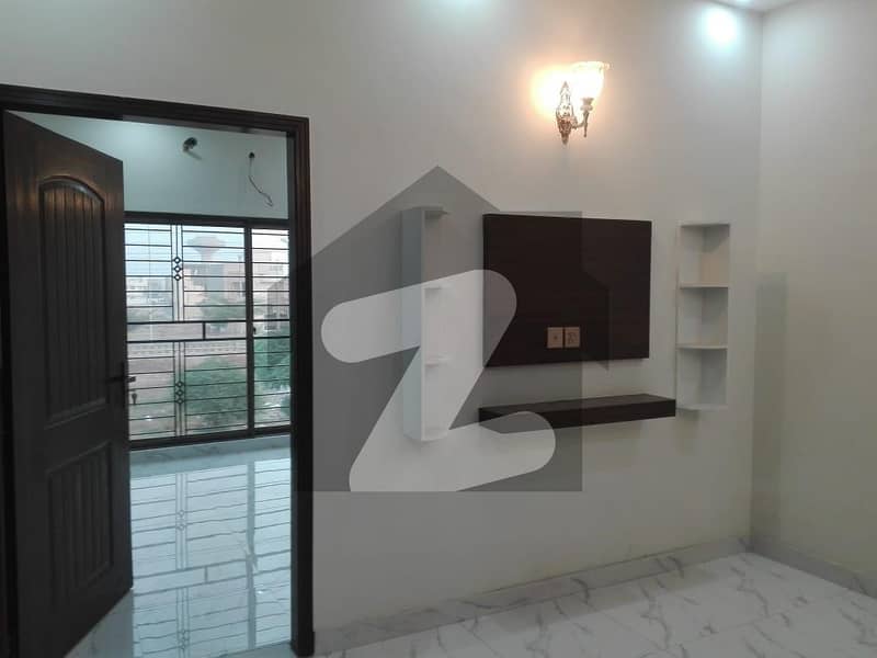 Prime Location 1 Kanal Upper Portion In AWT Phase 2 - Block A Is Available