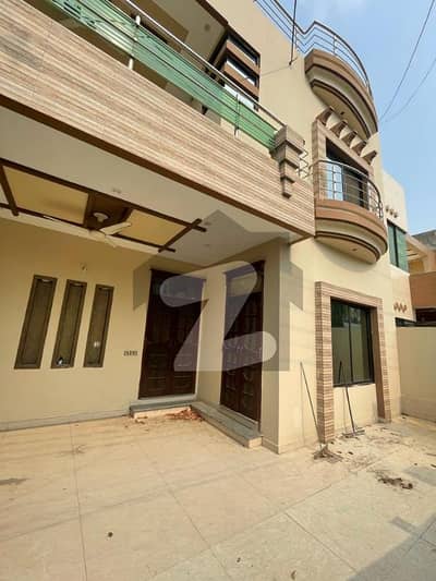 10 Marla Beautifully Designed Corner House For Rent At Park View City Lahore
