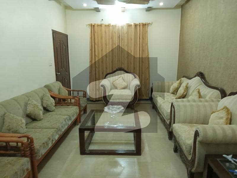 Gulistan E Jauhar New Portion 3 Bed Rooms Drawing Lounge For Rent 2nd Floor With Roof