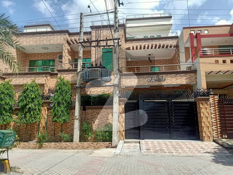 Ideal House Is Available For sale In New Shadman Colony