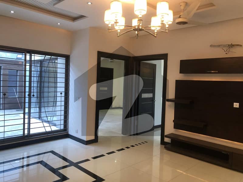 1 Kanal House For rent In DHA Phase 4 - Block HH Lahore