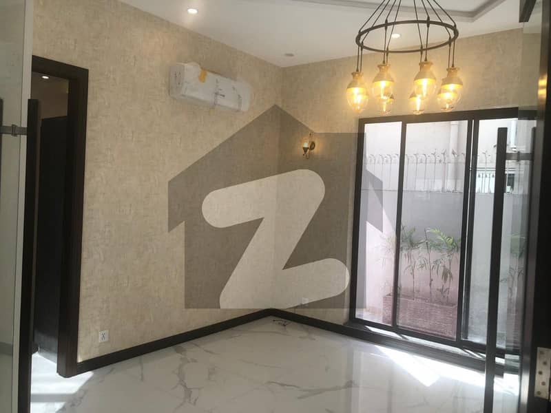 1 Kanal House In DHA Defence Of Lahore Is Available For rent