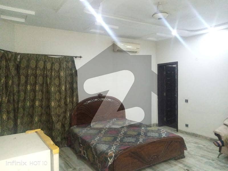 Beautiful One Bedroom For Bachelors Available For Rent - Dha Phase 2 Q Block - For Male & Female