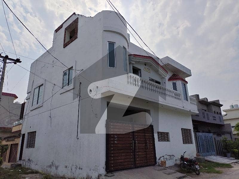 اٹاری سروبا لاہور میں 4 کمروں کا 5 مرلہ مکان 1.35 کروڑ میں برائے فروخت۔