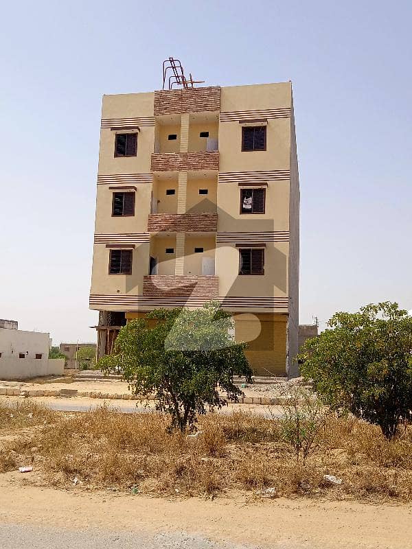 گارڈن سٹی ۔ بلاک بی گارڈن سٹی گداپ ٹاؤن کراچی میں 3 کمروں کا 5 مرلہ فلیٹ 80 لاکھ میں برائے فروخت۔