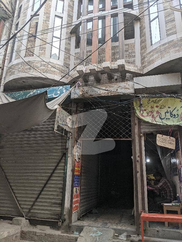 لال پل مغلپورہ لاہور میں 6 کمروں کا 6 مرلہ مکان 2.3 کروڑ میں برائے فروخت۔