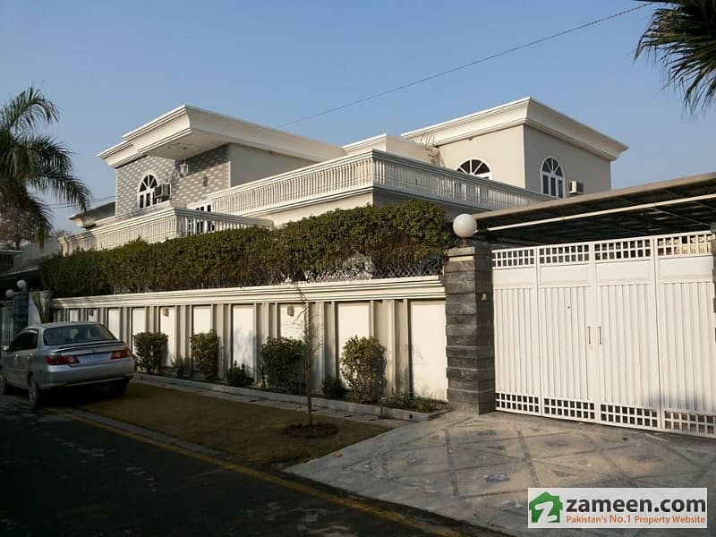 Beautiful 1 Kanal Bungalow For Sale In Defense Officer Colony Peshawar Cantt